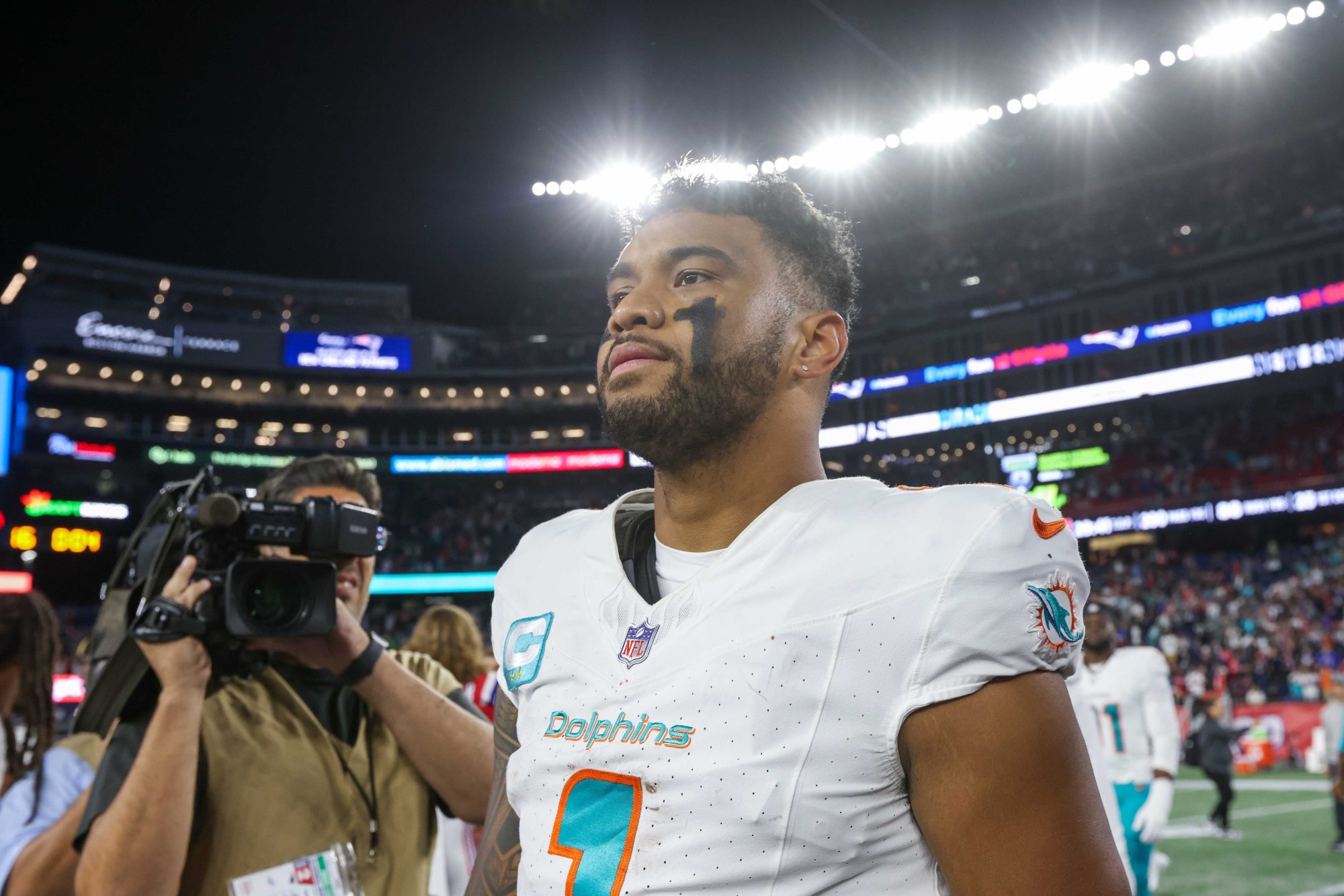 NFL: Miami Dolphins at New England Patriots