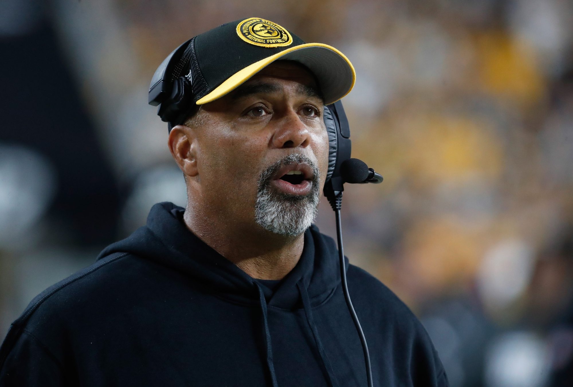 Sep 18, 2023; Pittsburgh, Pennsylvania, USA; Pittsburgh Steelers defensive coordinator Teryl Austin on the sidelines against the Cleveland Browns at Acrisure Stadium.