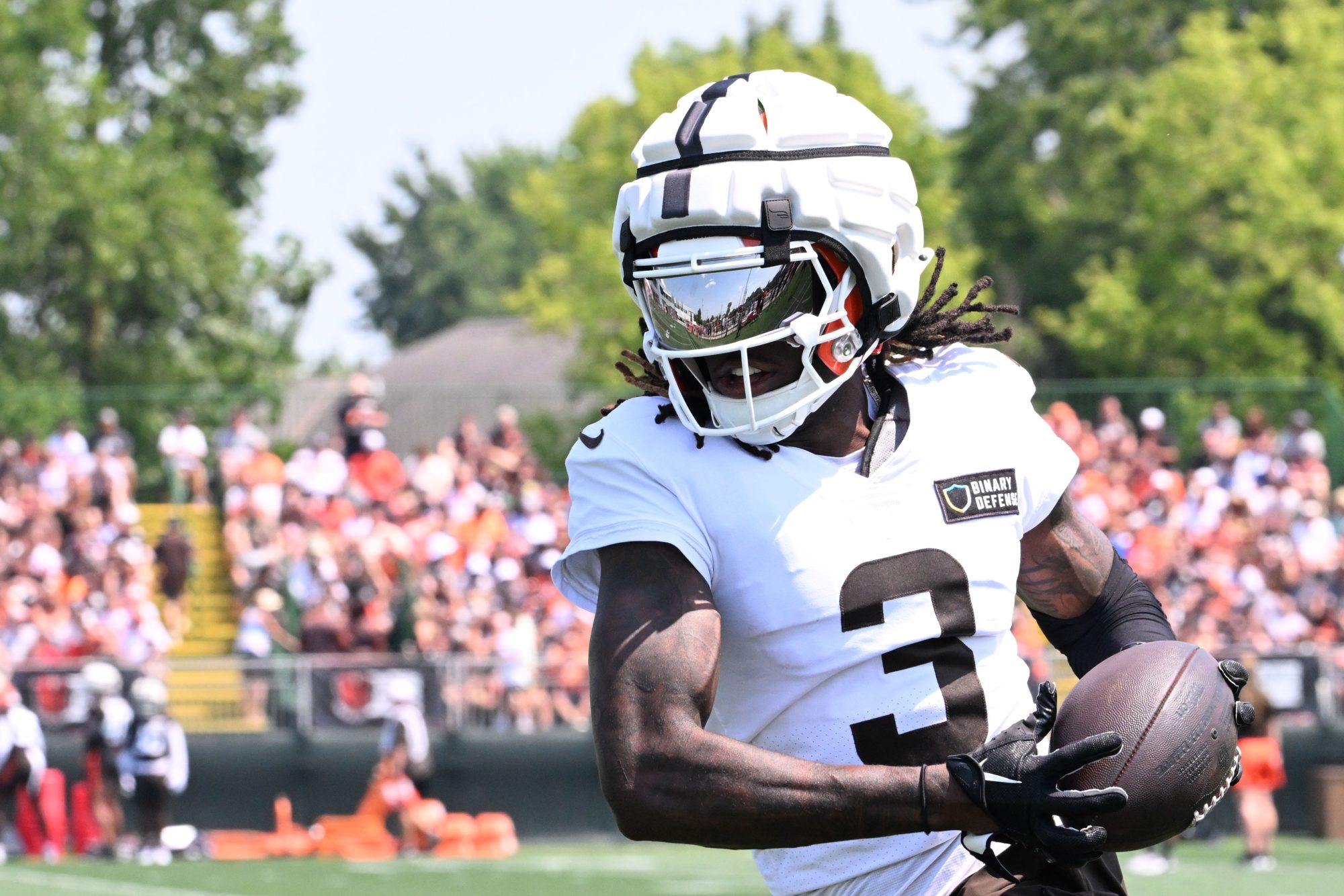 Aug 4, 2024; Cleveland Browns wide receiver Jerry Jeudy (3) makes a catch during practice at the Browns training facility in Berea, Ohio.