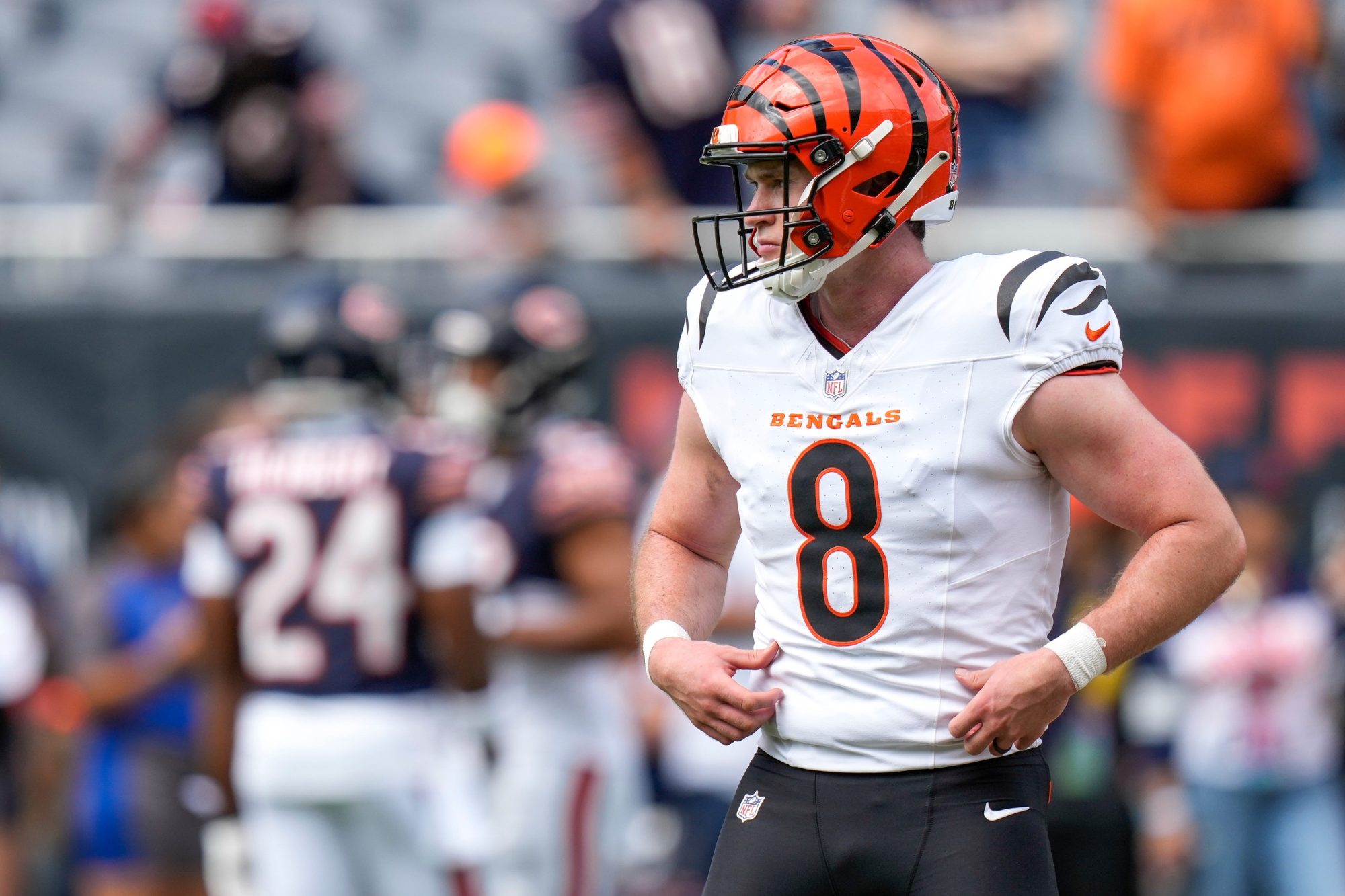 Cincinnati Bengals punter Ryan Rehkow (8) takes reps during warmups before the NFL Preseason Week 2 game between the Chicago Bears and the Cincinnati Bengals at Soldier Field in downtown Chicago on Saturday, Aug. 17, 2024.