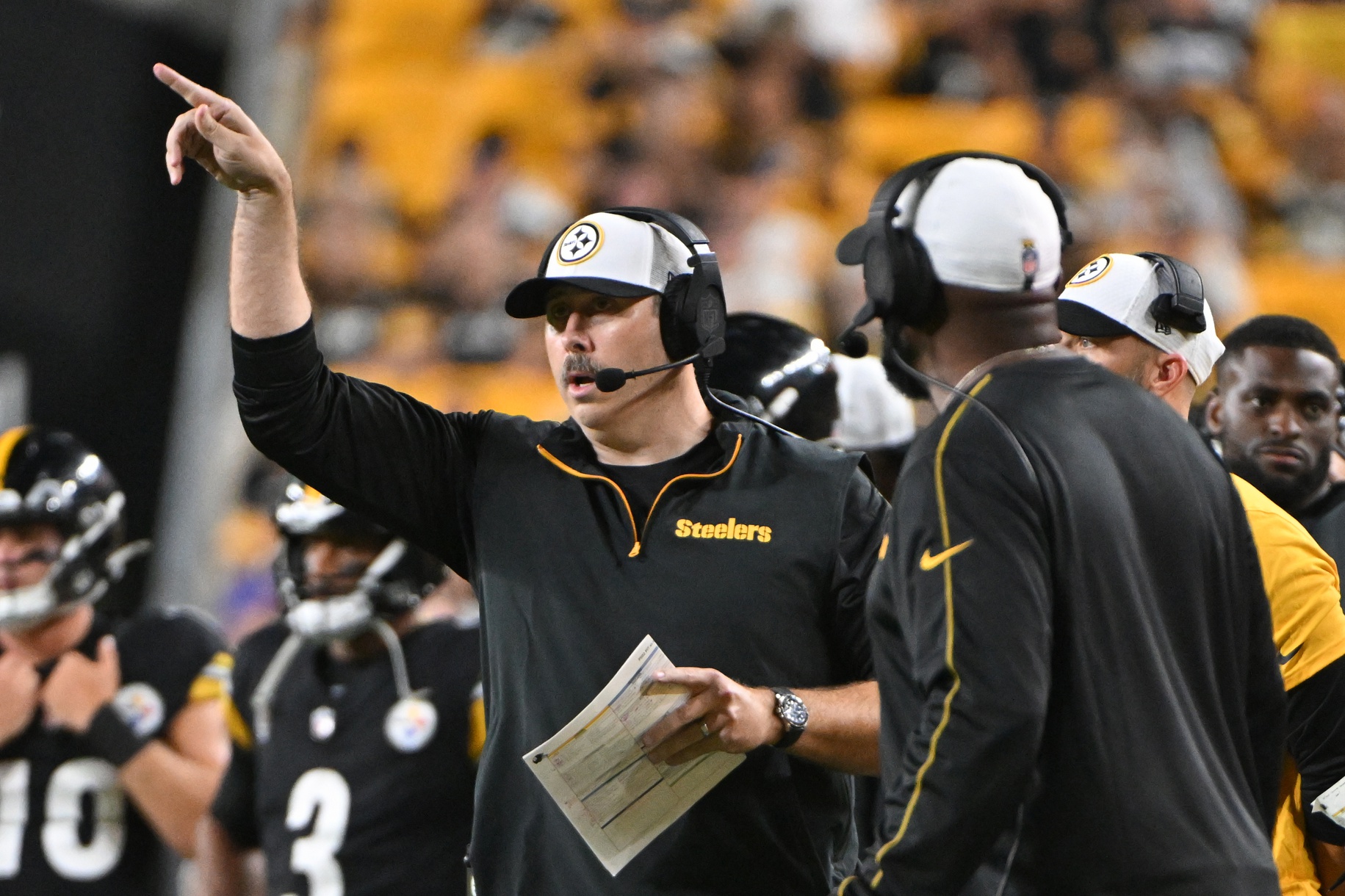 Aug 17, 2024; Pittsburgh, Pennsylvania, USA; Pittsburgh Steelers offensive coordinator Arthur Smith reacts against the Buffalo Bills during the fourth quarter at Acrisure Stadium.