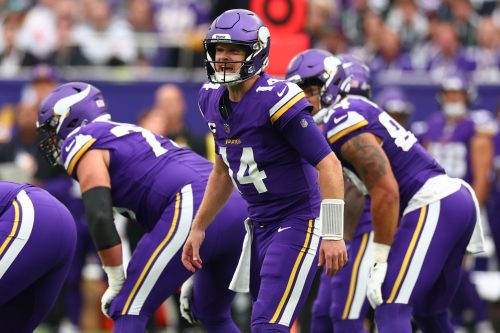 Oct 6, 2024; Tottenham, ENG; Minnesota Vikings Quarterback Sam Darnold (14) calls out a play in the 1st Quarter against New York Jets at Tottenham Hotspur Stadium.