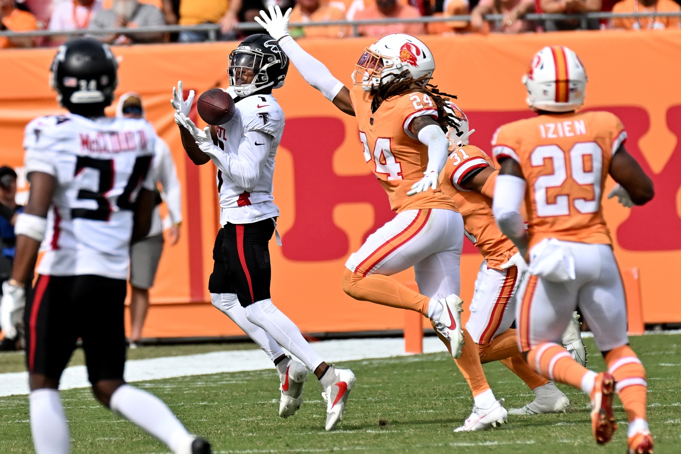 Oct 27, 2024; Tampa, Florida, USA; Atlanta Falcons wide receiver Darnell Mooney (1) catches a pass in the first half against the Tampa Bay Buccaneers at Raymond James Stadium.