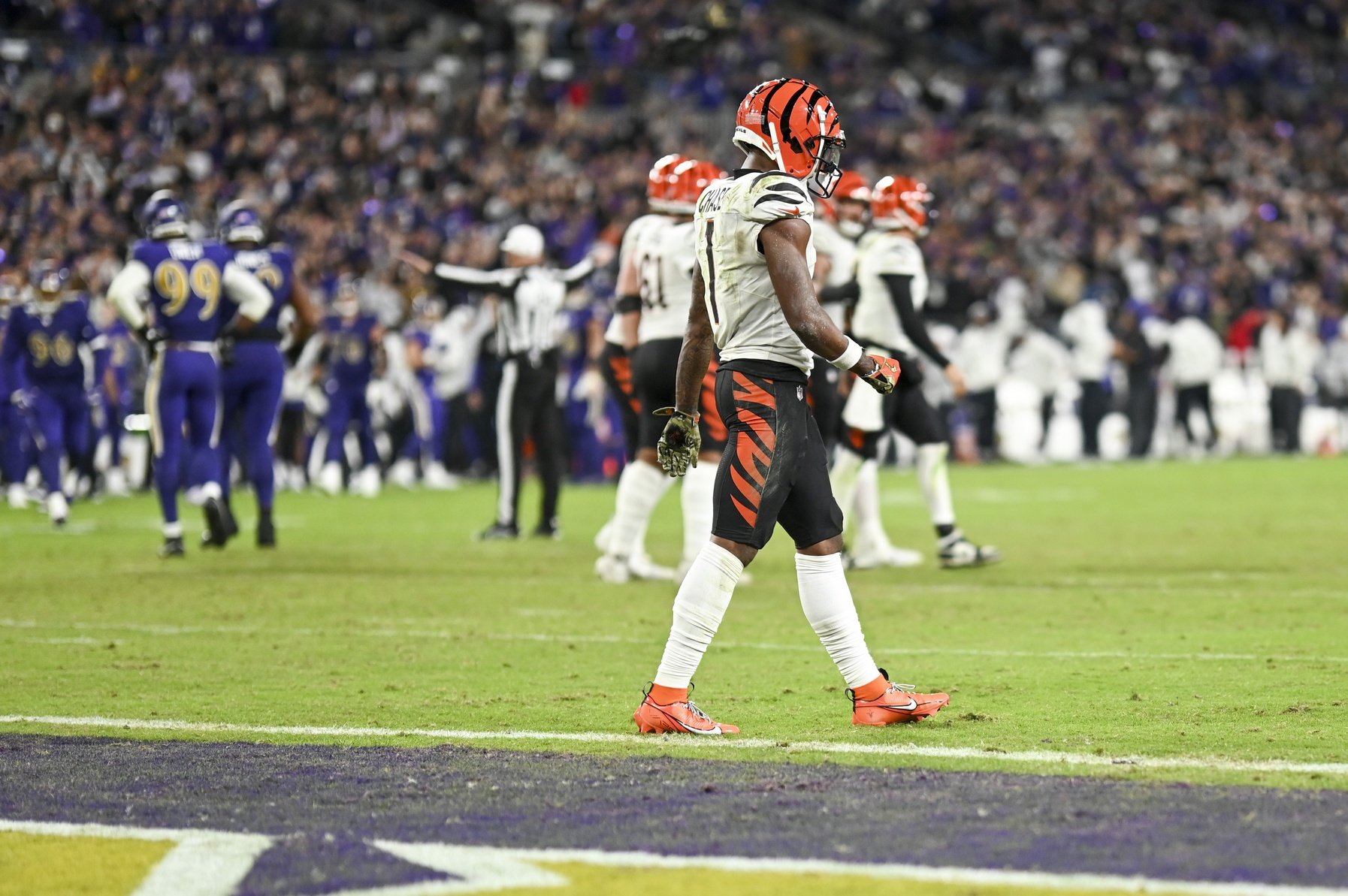 Nov 7, 2024; Baltimore, Maryland, USA;Cincinnati Bengals wide receiver Ja'Marr Chase (1) walks off the field after a failed 2-pt conversion during the second half against the Baltimore Ravens at M&T Bank Stadium.