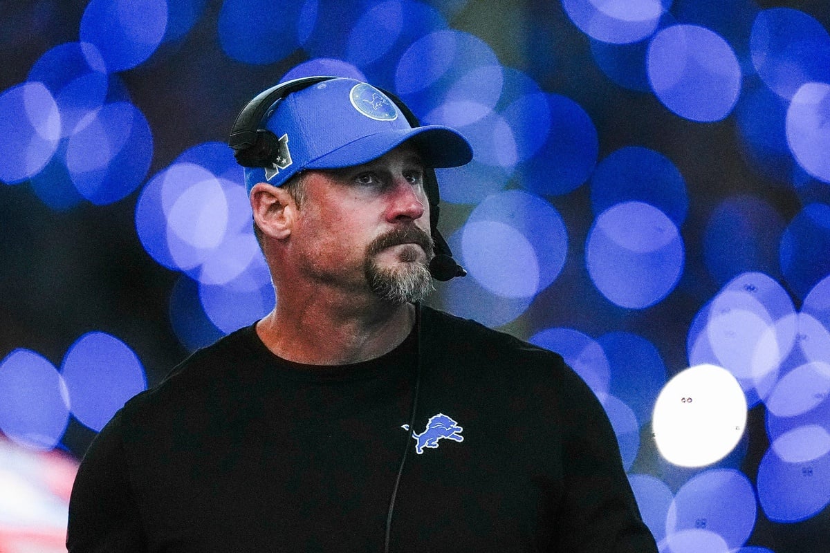 Detroit Lions head coach Dan Campbell looks on at a timeout against Chicago Bears during the second half at Ford Field in Detroit on Thursday, Nov. 28, 2024.